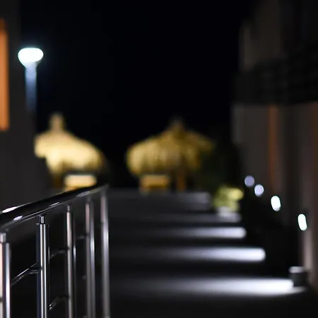 Mare Angelica 4* Perivolos (Santorini)