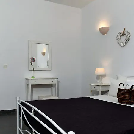 Aparthotel Mare Angelica Perivolos (Santorini)